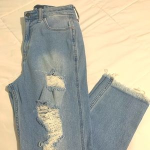 HOLLISTER High Rise Mom Jeans